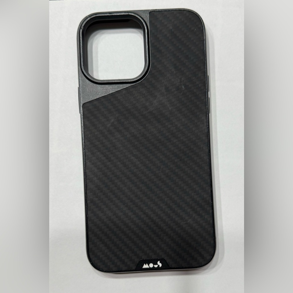 MagSafe® Compatible Aramid Fibre Mous Case for iPhone 13 Pro Max